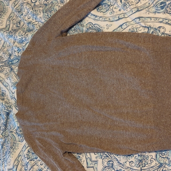 Brown Owl Sweater - Picture 4 of 6